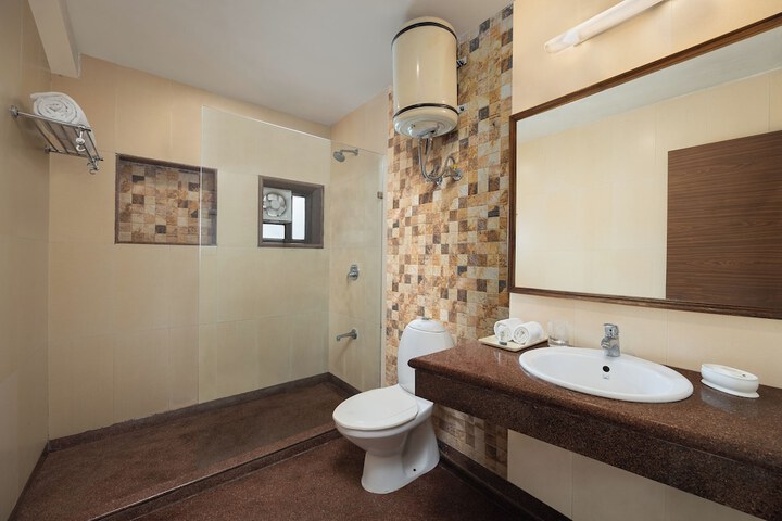 Clean Restrooms