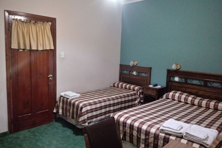 Room 18 of 25