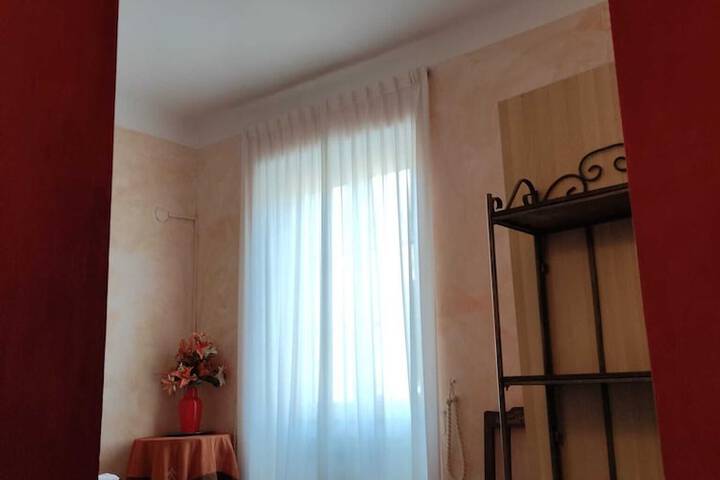 Room 16 of 31