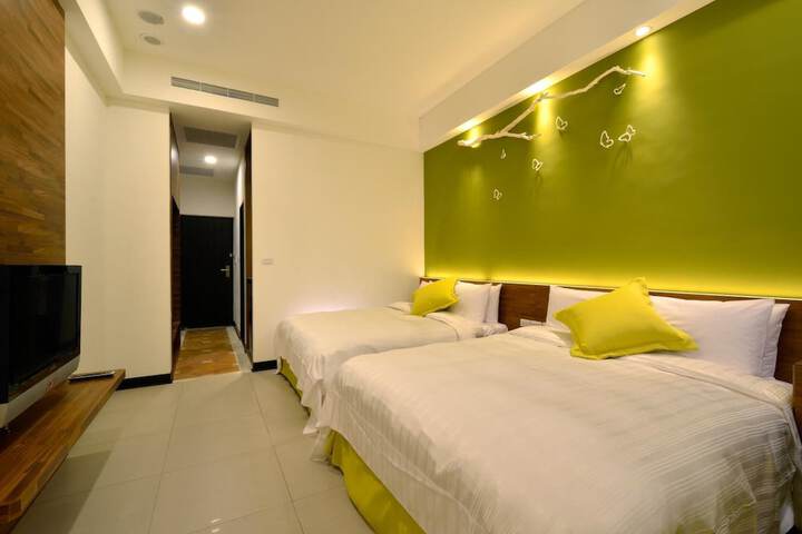 Room 15 of 39