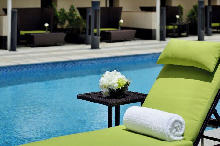 Pool Hotel