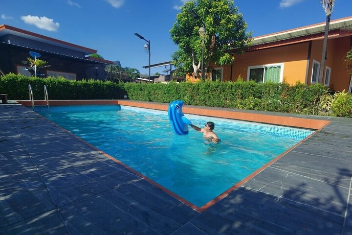 Pool 8 of 11