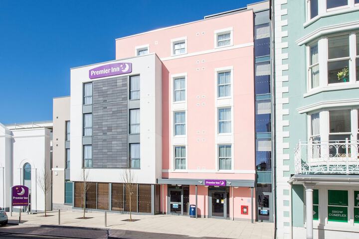 Premier Inn Tenby Town Centre