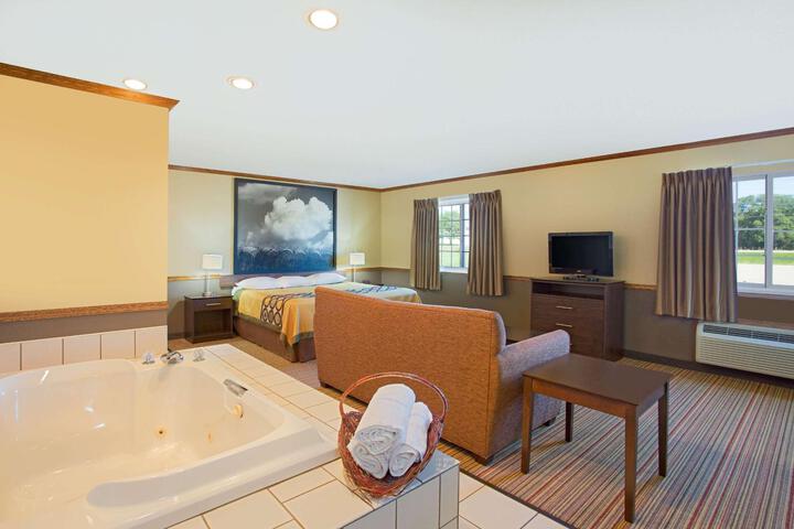 1 King Bed Mobility Accessible (16 of 21)