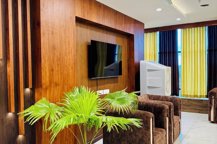 Hotel Interior 10 of 51