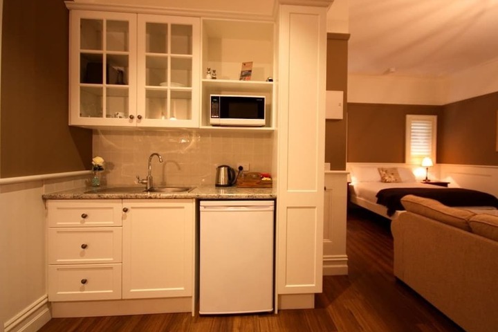 Private kitchenette