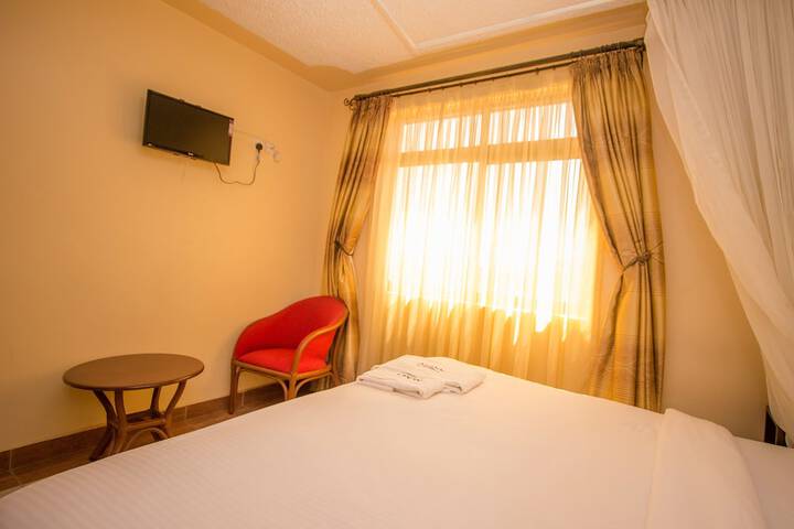Room 9 of 51