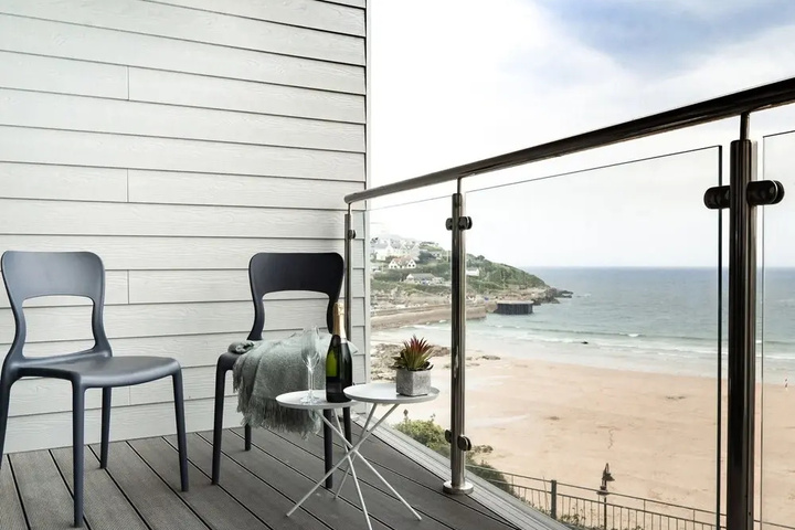 Terrace/Patio 7 of 16