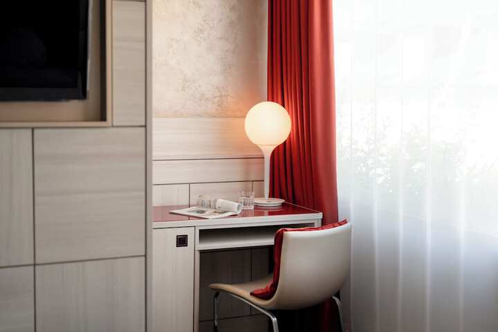 Room 36 of 110