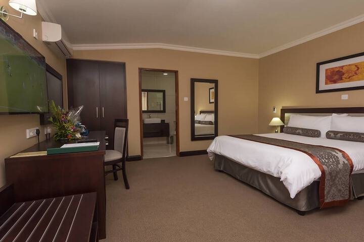 Room 17 of 55