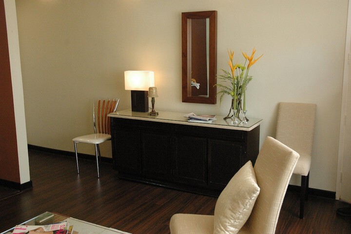 Room amenity