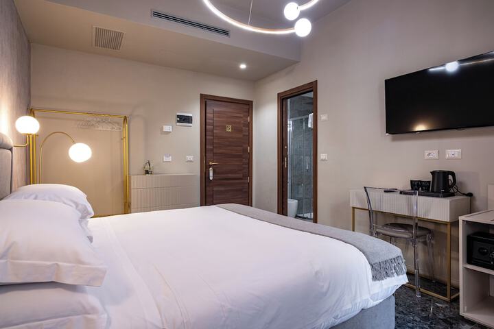 Room 19 of 78