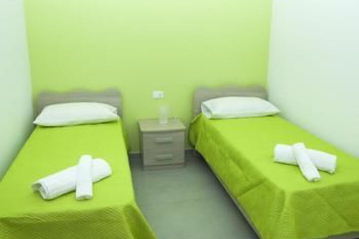 Room 14 of 23