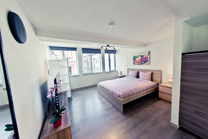 Room 21 of 109