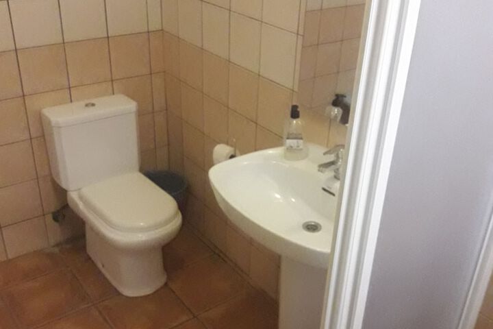 Room 10 of 15