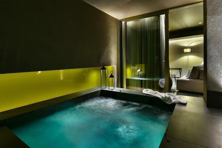 Pool 47 of 80