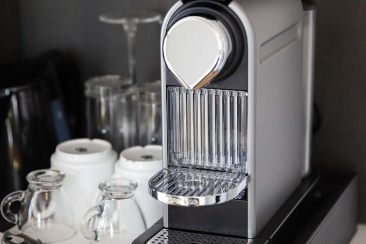 Breakfast/Coffee Service 81 of 249