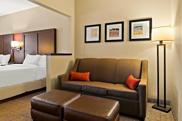 Room 18 of 38