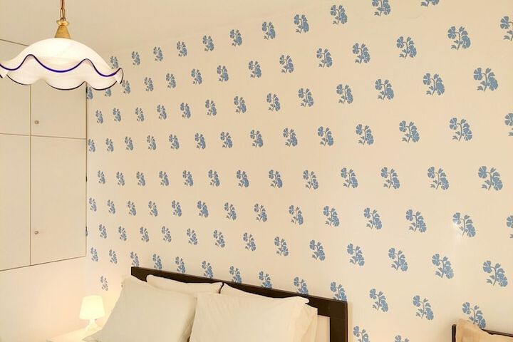 Room 50 of 177