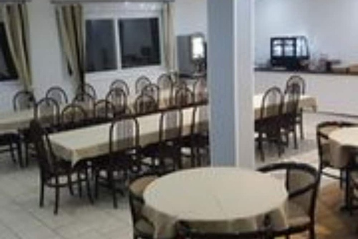 Dining Photos