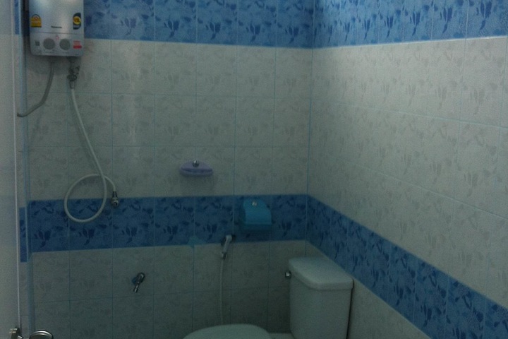 Clean Restrooms