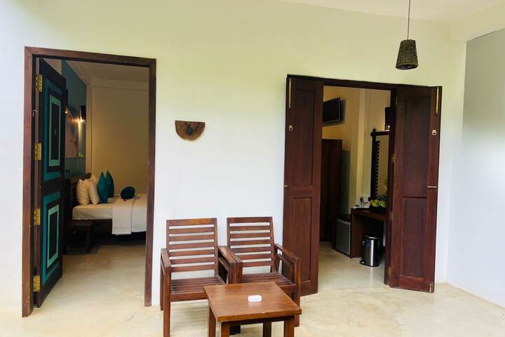 Room 16 of 60