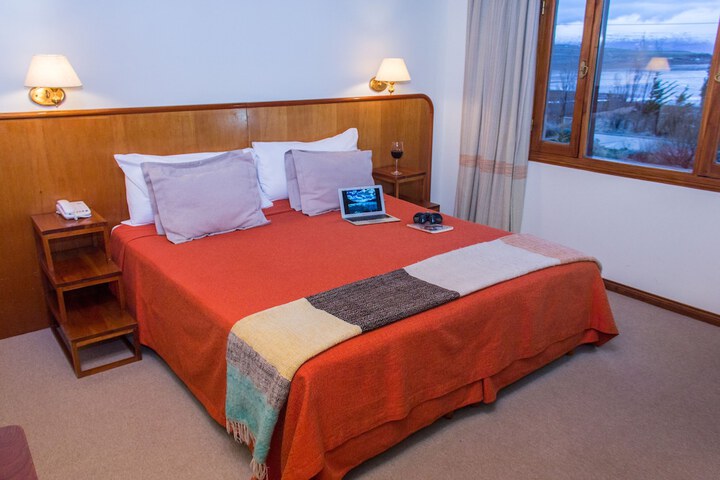 Room 18 of 53