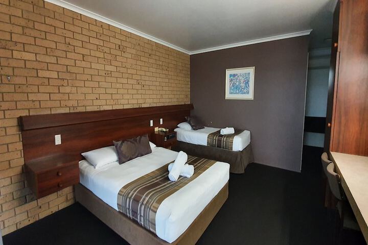 Room 9 of 52