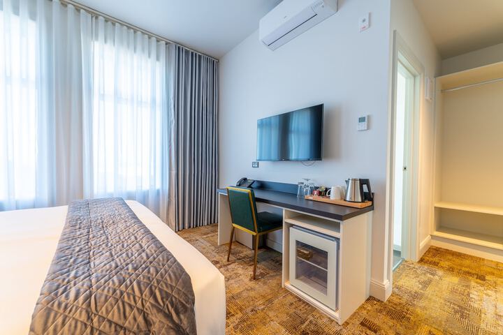 Room 20 of 53