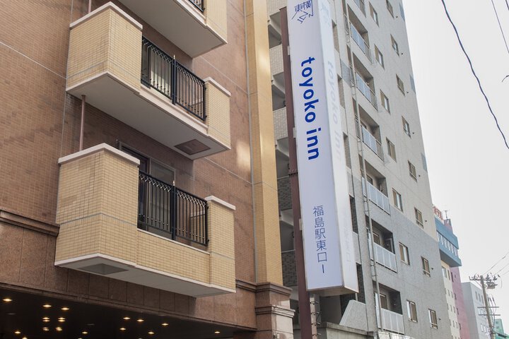 Hotel Entry