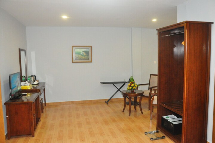 Room 15 of 61
