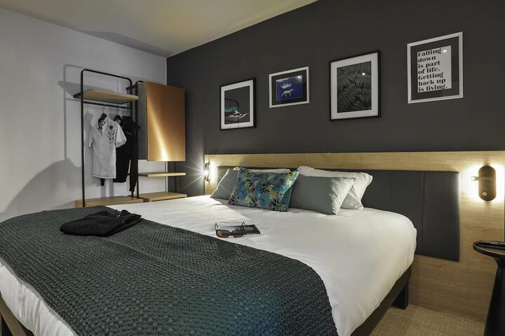 Room 17 of 55