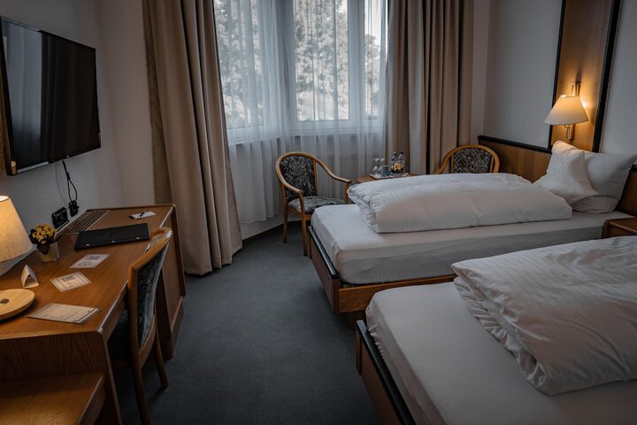 Room 15 of 63