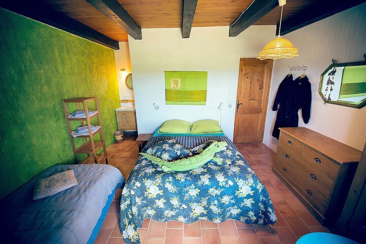 Room 18 of 52