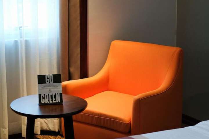 Room 17 of 44