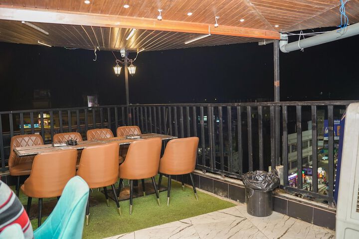 Terrace/Patio 10 of 11