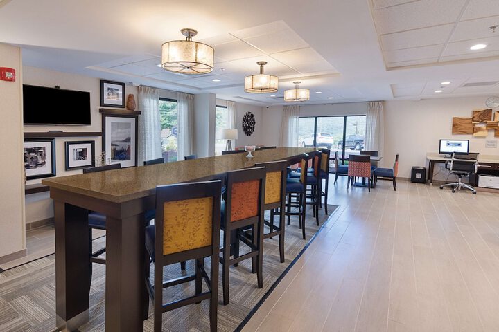 Guest Lobby