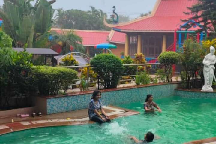Pool 49 of 73