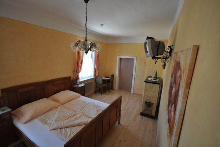 Room 11 of 89