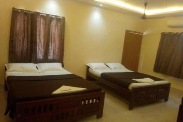 Sri Kumaran Lodge & Hall