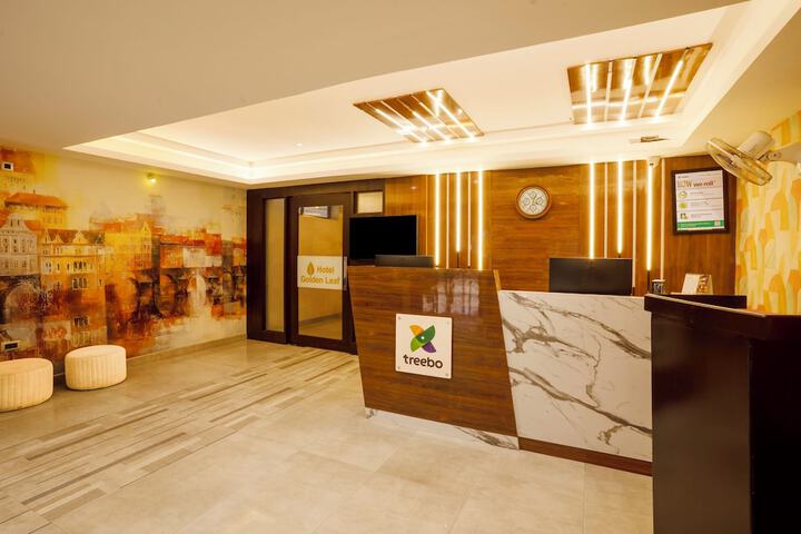 Hotel Interior 7 of 43