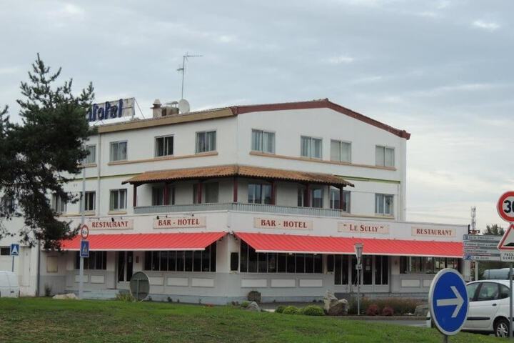 Hotel 20 of 23