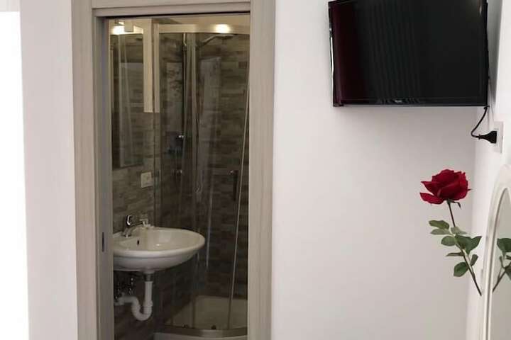 Room 22 of 23