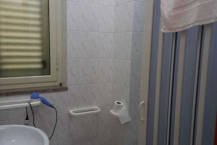 Room 47 of 130