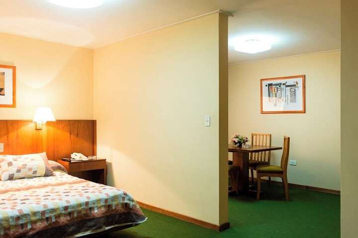 Room 3 of 18