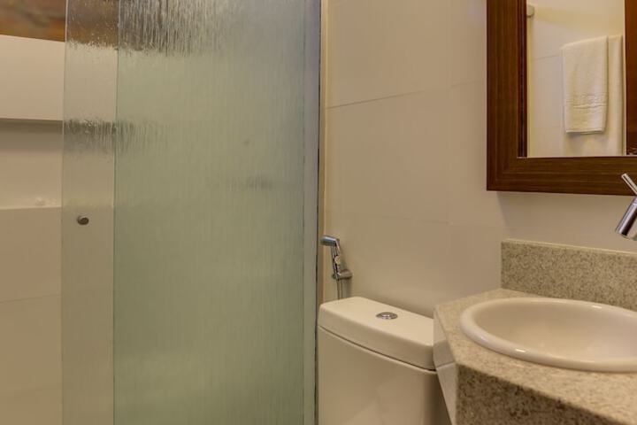 Room 80 of 159