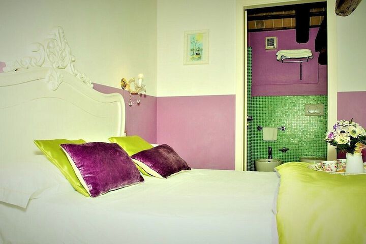 Room 25 of 56