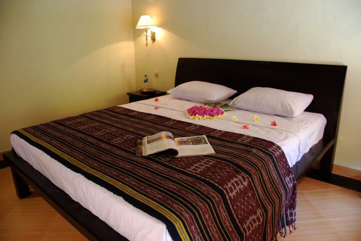 Room 7 of 81