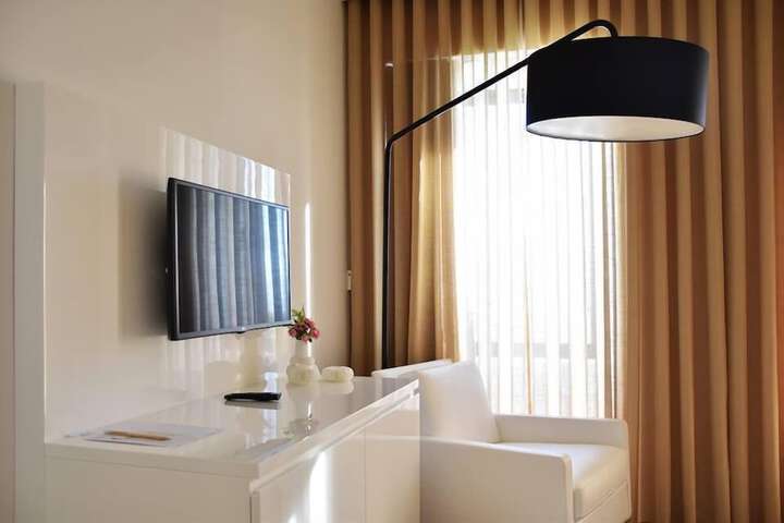 Room 20 of 73
