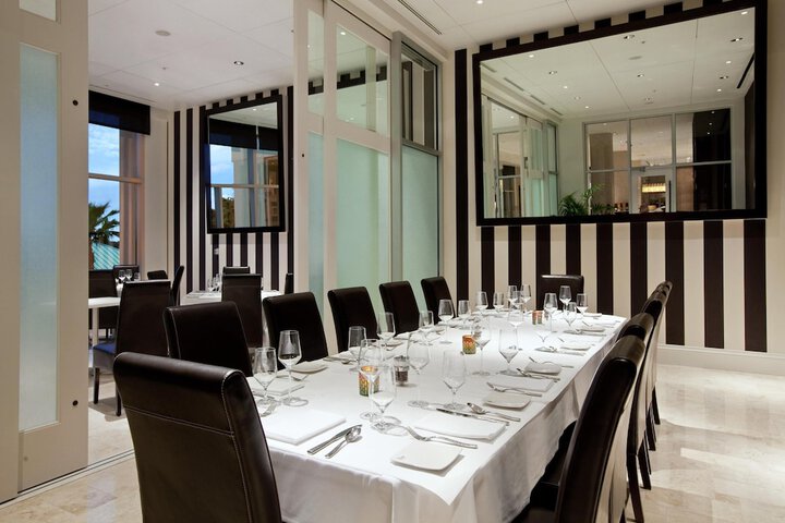 Dining 136 of 163